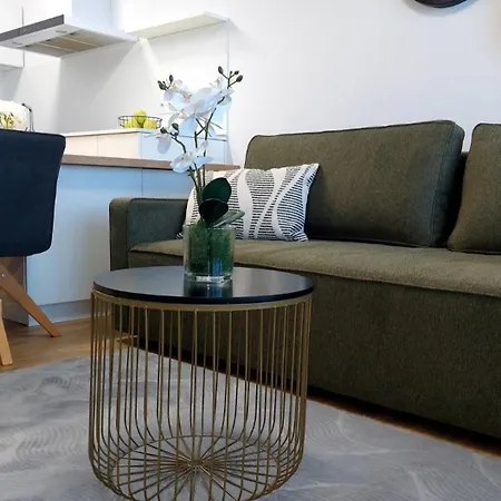 Rove With Privat Parking Free Apartment