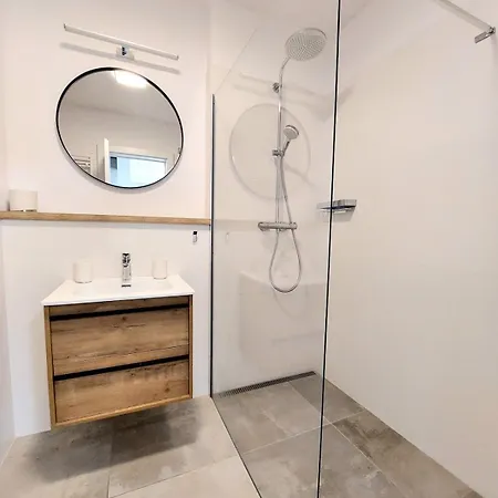 Apartment Rove With Privat Parking Free Kosice